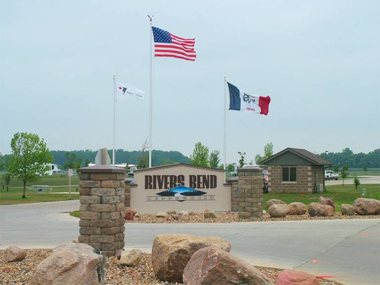About Rivers Bend Campground